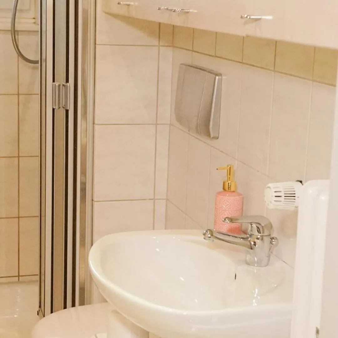 Ferienwohnung Mit Bergblick & Netflix 奥巴拉马高 德国